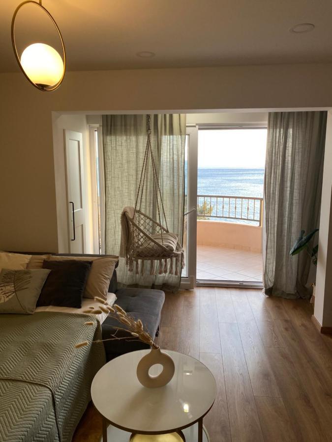 Apartments Niko, Near Beach, Free Parking, Wi-Fi Tučepi Exteriér fotografie